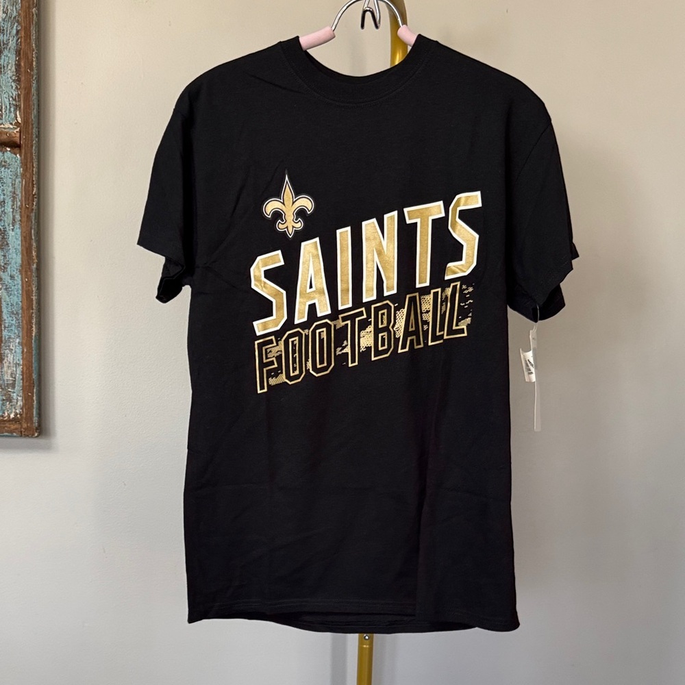 NFL Team Apparel Black and White Crewneck Tee NEW M